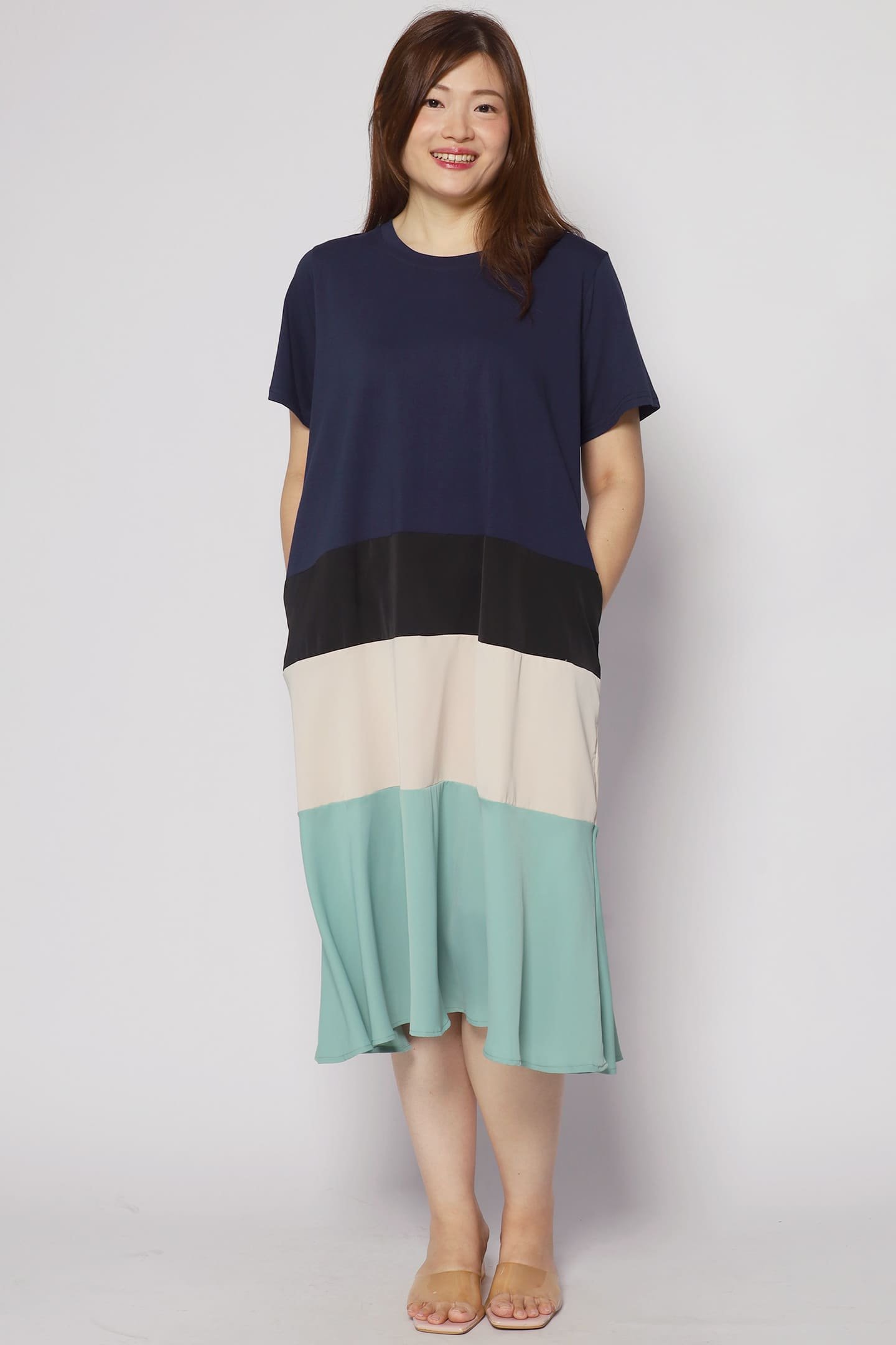 Ivon Colourblock Dress in Blue - Image 1