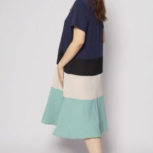 Ivon Colourblock Dress in Blue - Image 5