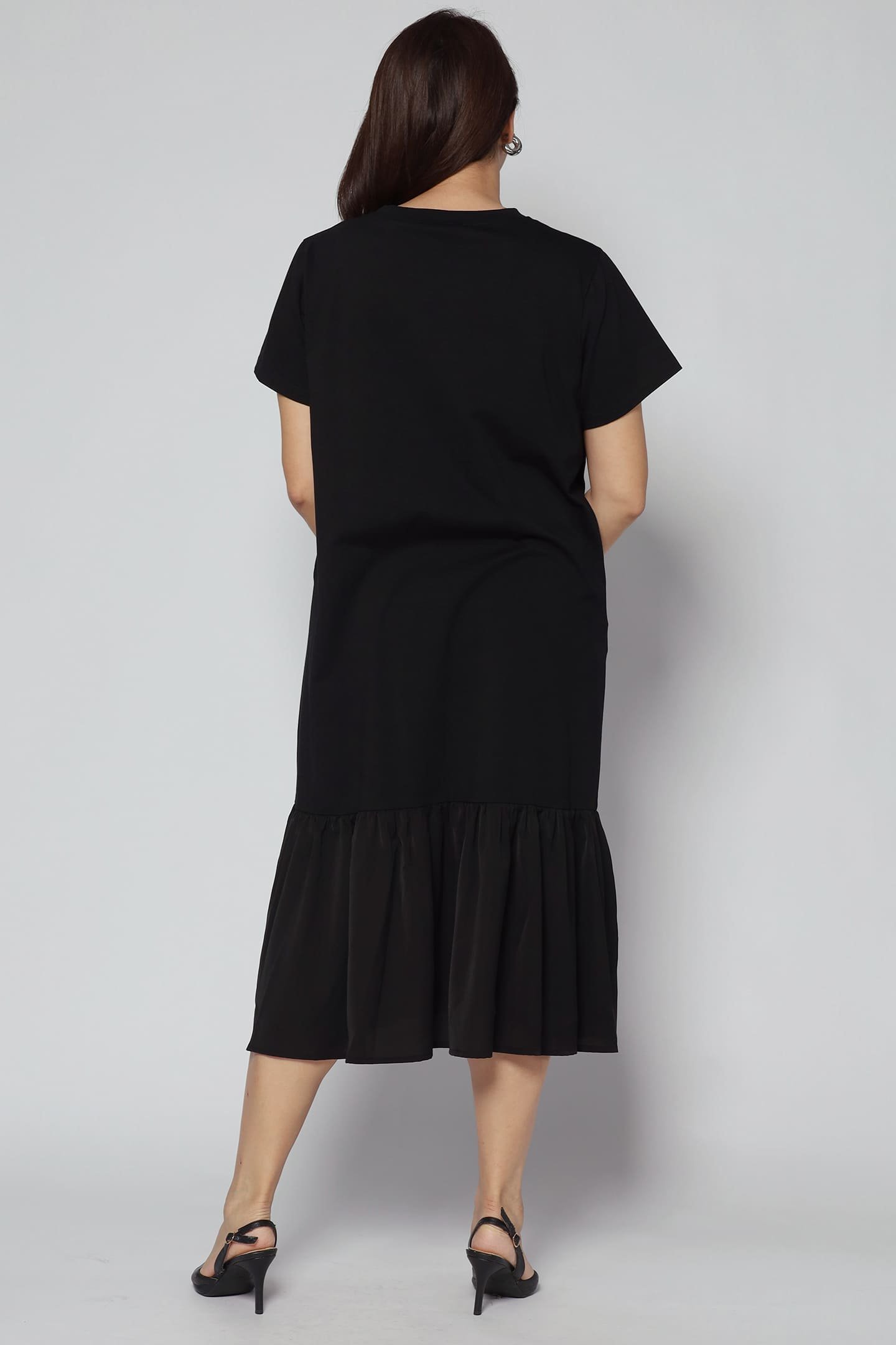 Backorders Louisa Crochet Pocket Dress in Black - Image 7