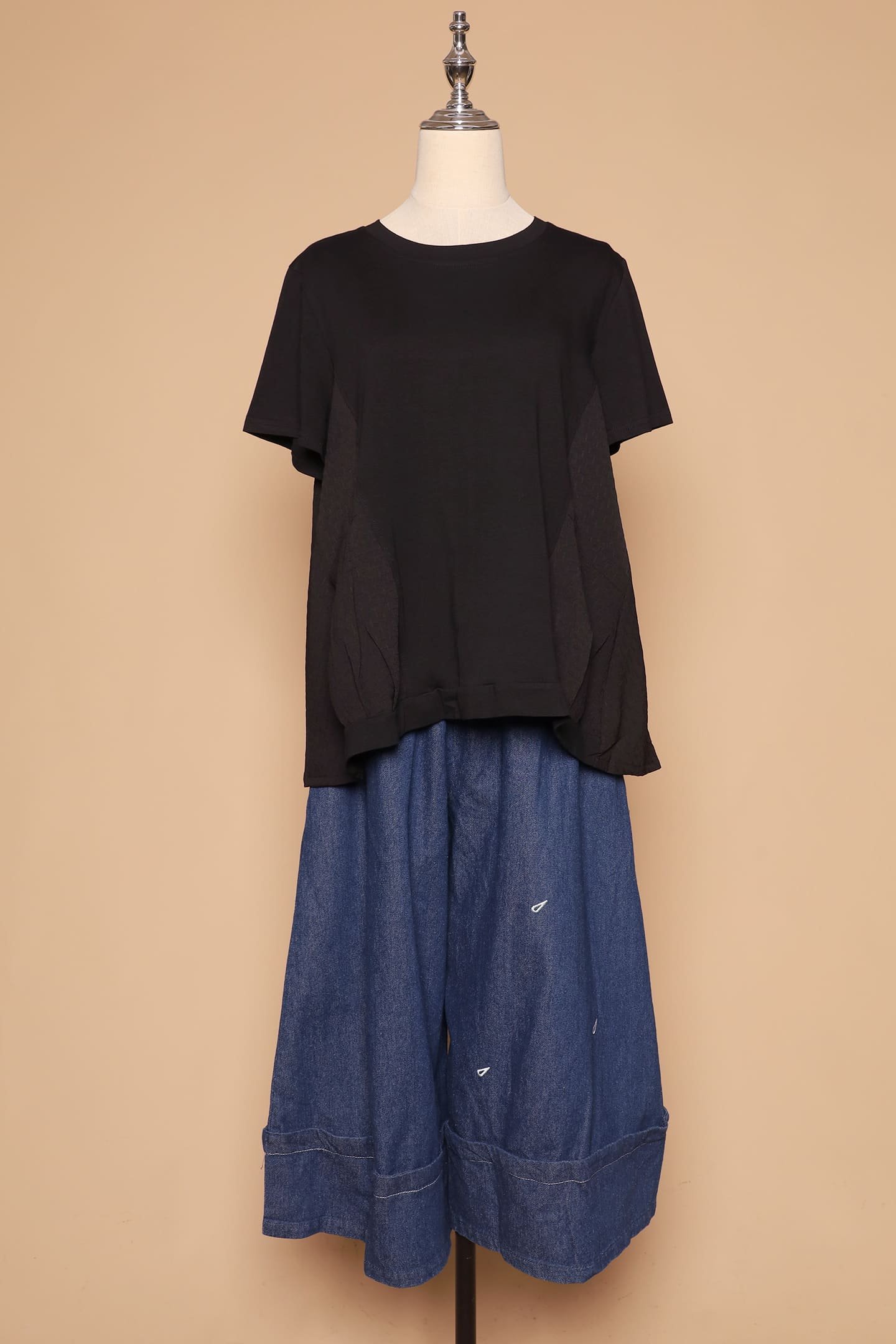 PO - Brion Pocket Top in Black - Image 7