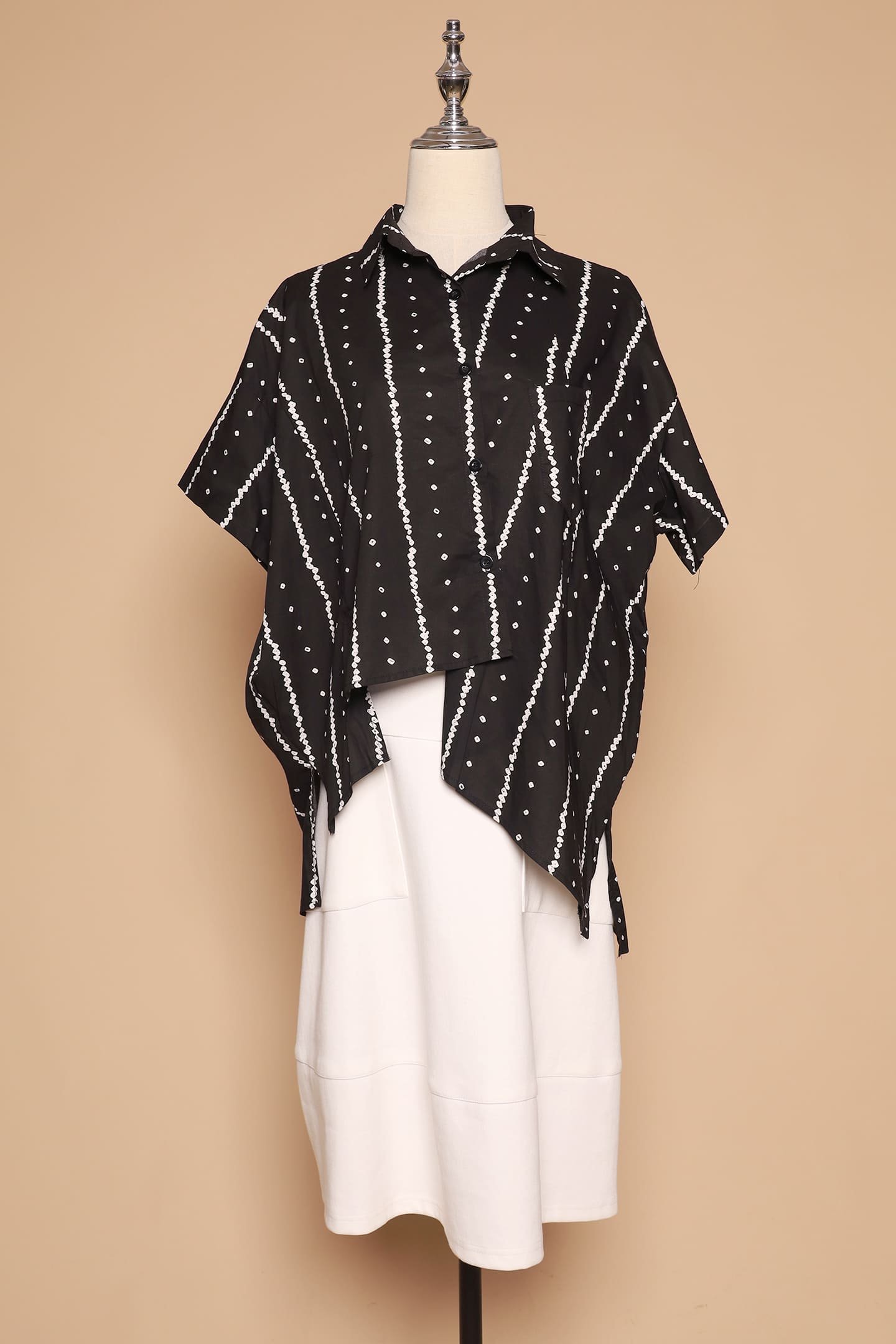 PO - Heidi Open back Top in Black - Image 6