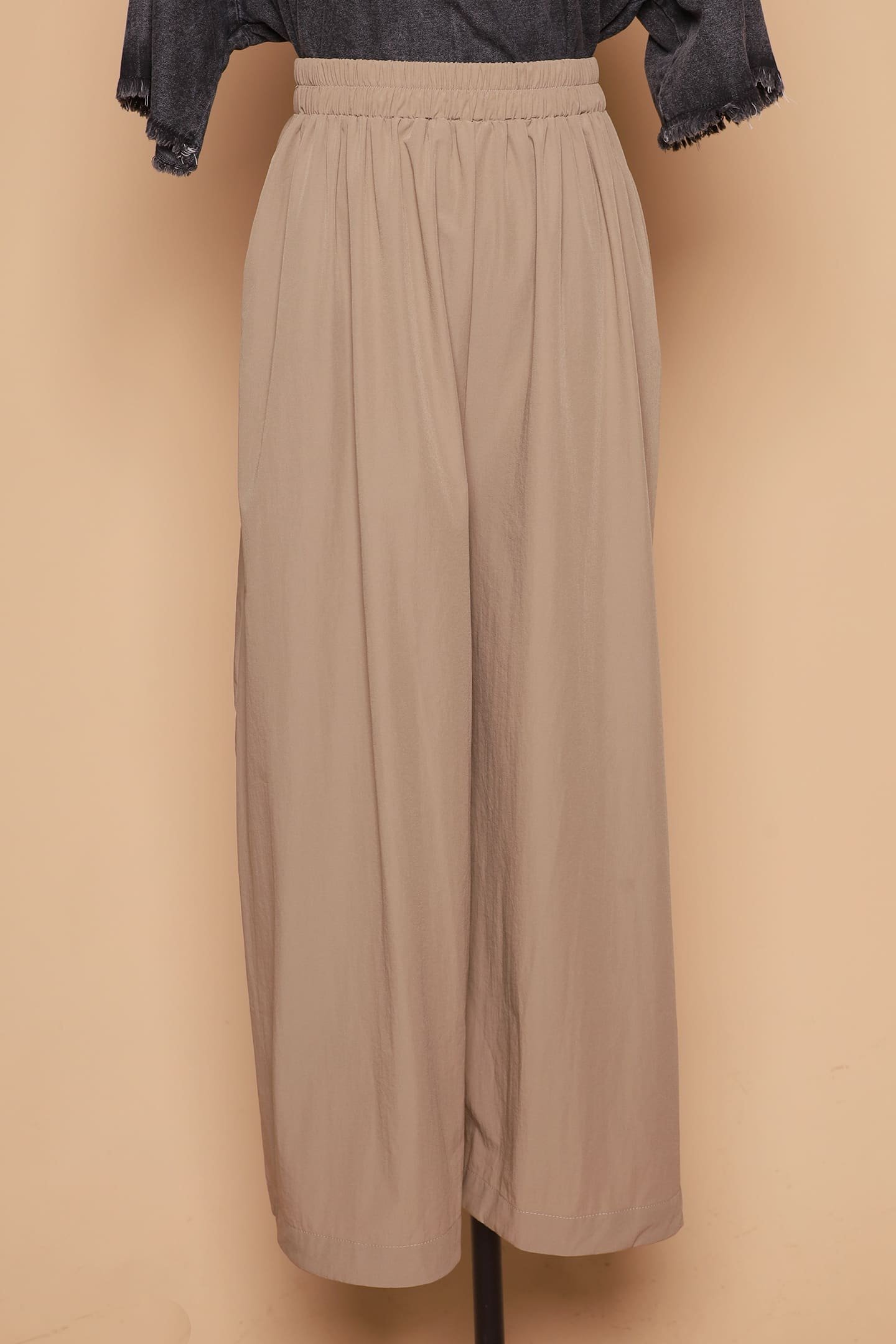 PO - Nellie Culottes in Khaki - Image 3