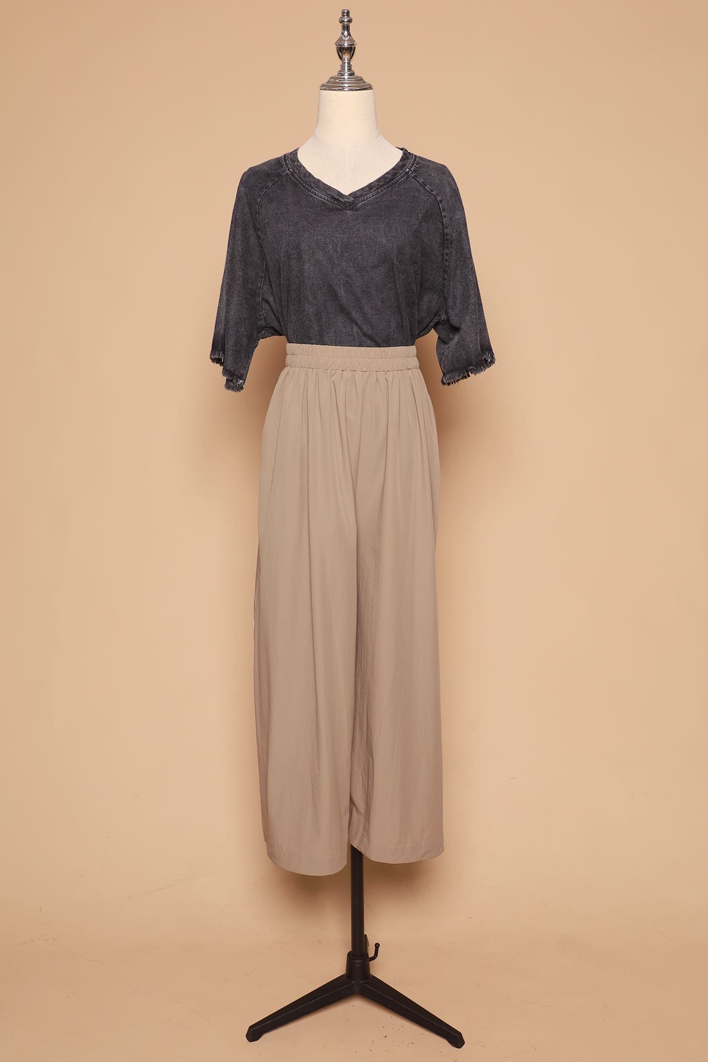 PO - Nellie Culottes in Khaki - Image 7
