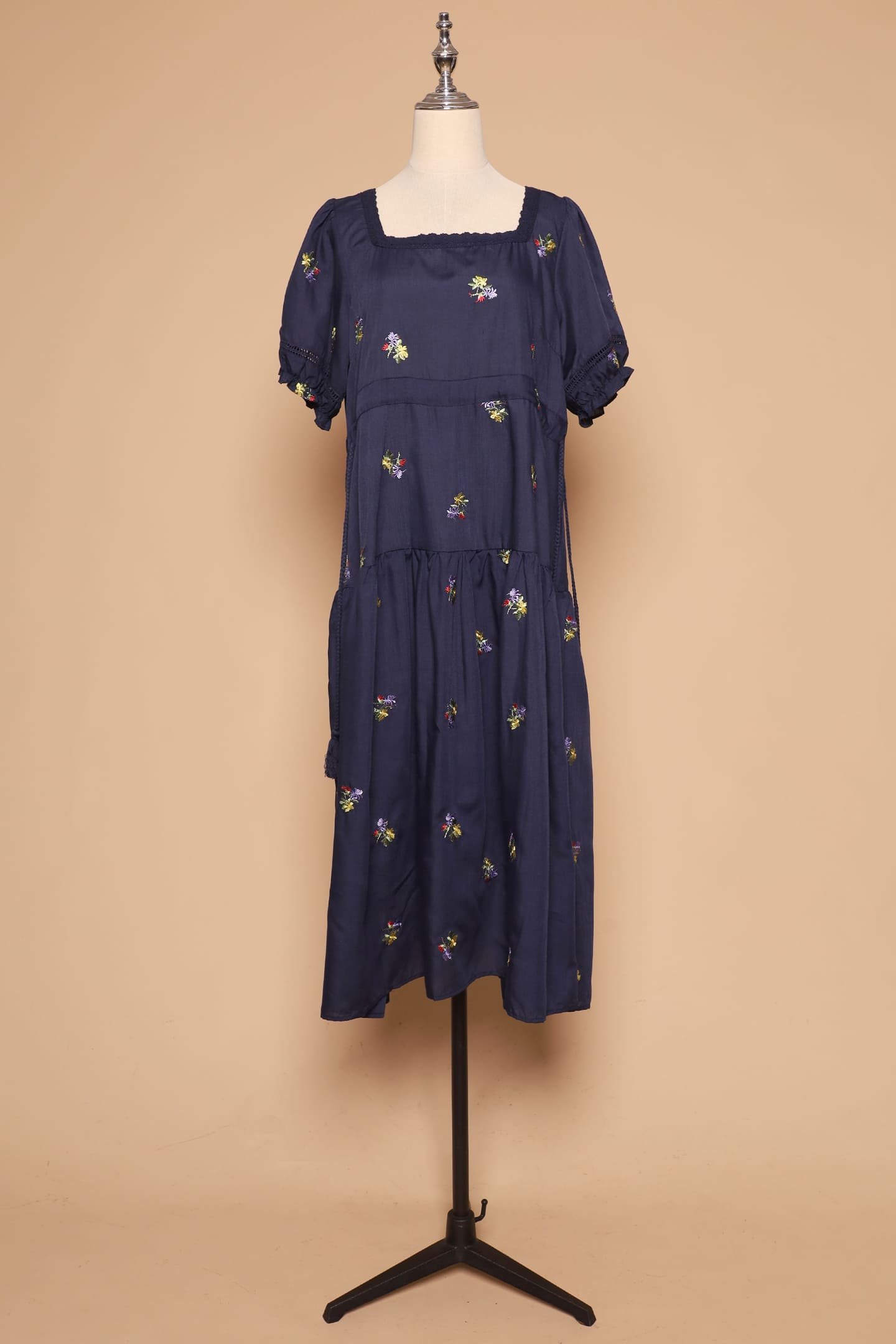 PO - Victoria Dress in Holly Embroidery - Image 6