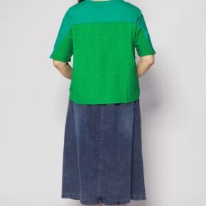 Roon Pocket Top in Green - Image 6