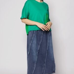 Roon Pocket Top in Green - Image 3