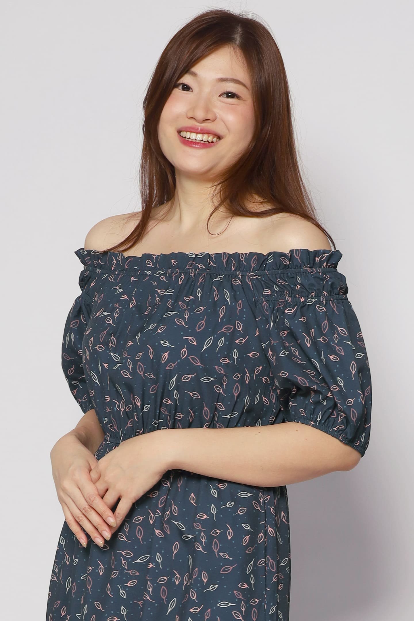 Camy Dress in Leaflet - Image 7