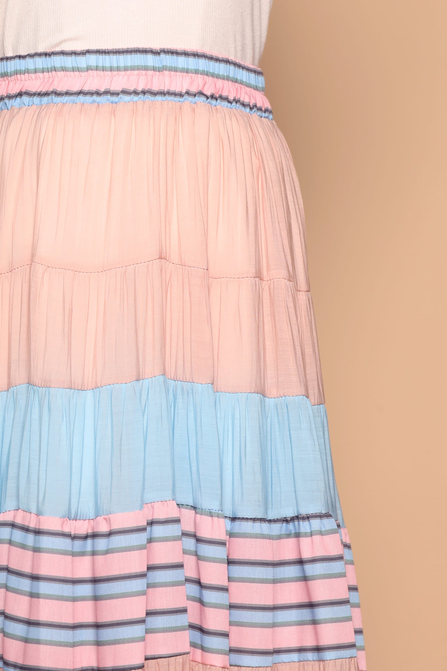PO - Gabbie Colourblock Skirt in Blue - Image 4
