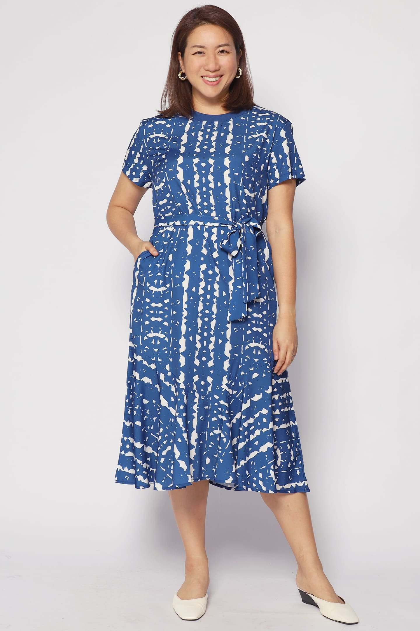 Gisele Dress in Blue Madrid - Image 3