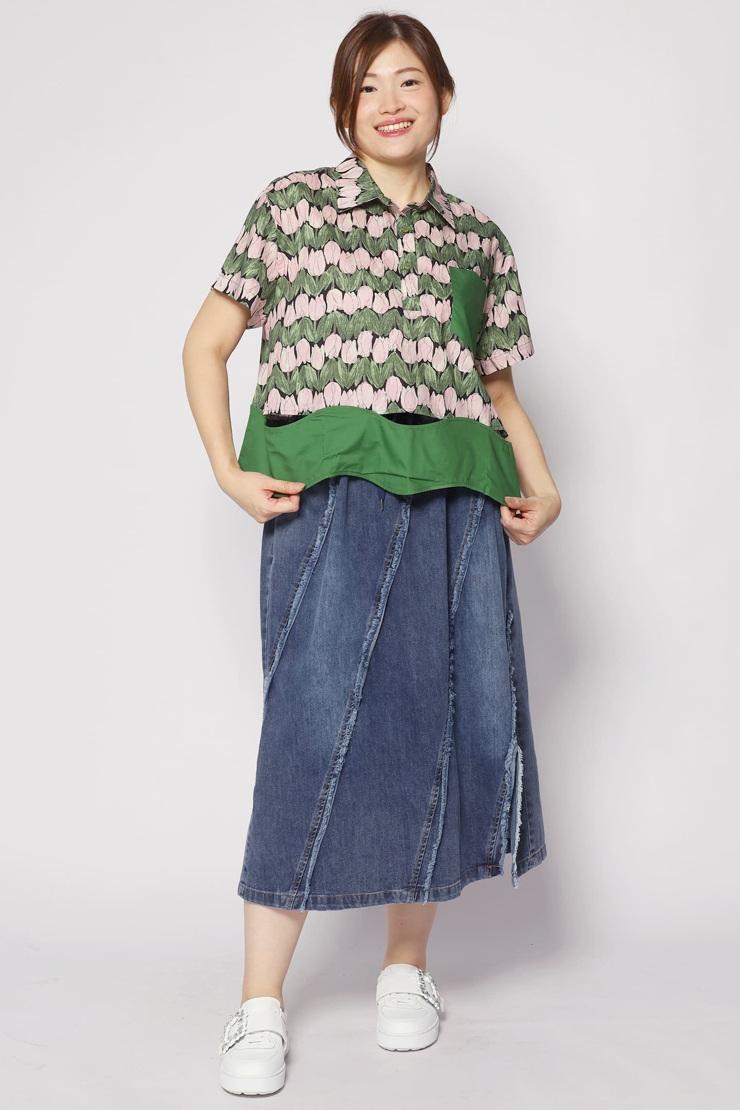 Backorders Harnie Top in Tulip Print - Image 4