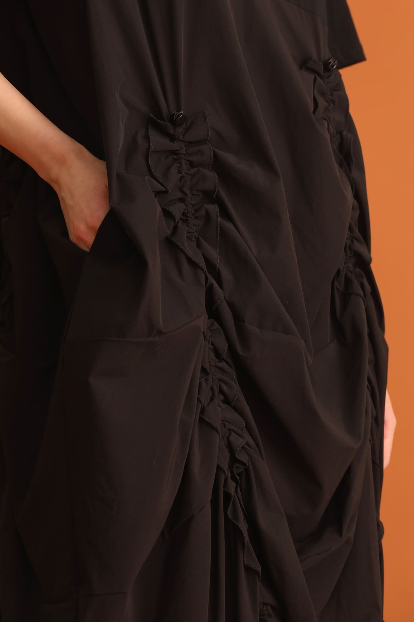 CHOSEN - Jiwon Ruched Drawstring Dress in Black - Image 12
