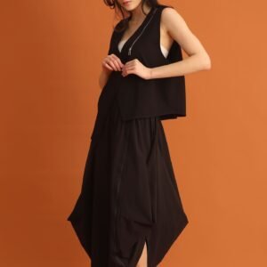 CHOSEN - Joo Zipper Vest in Black - Image 6