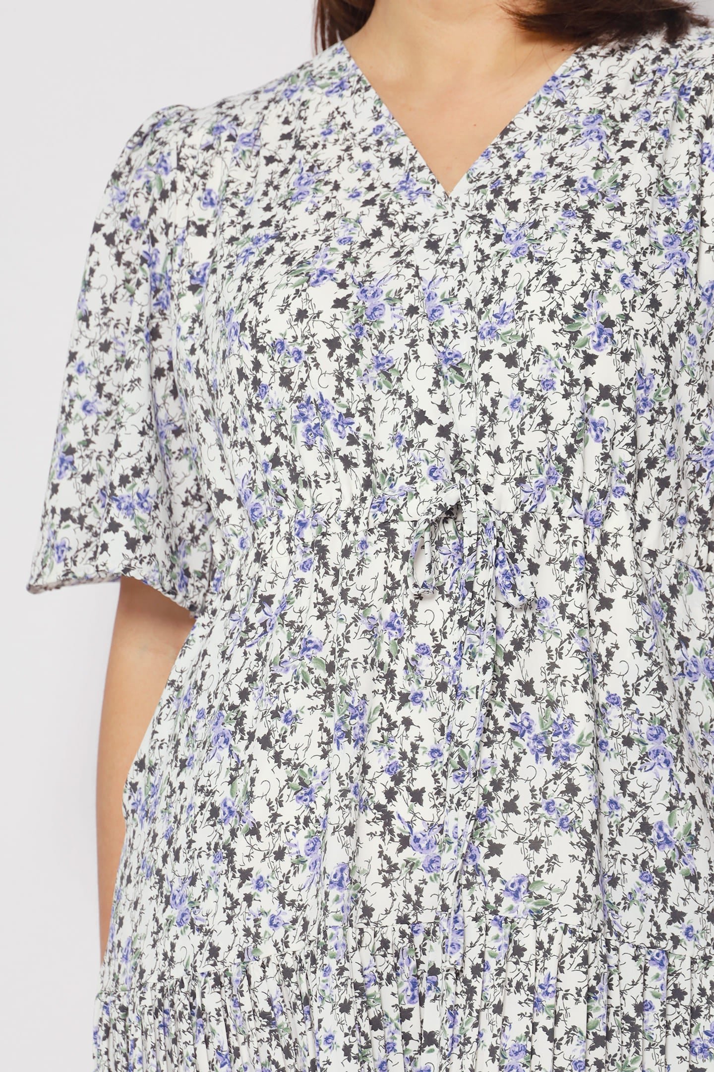 Neese Dress in Blue Field - Image 8