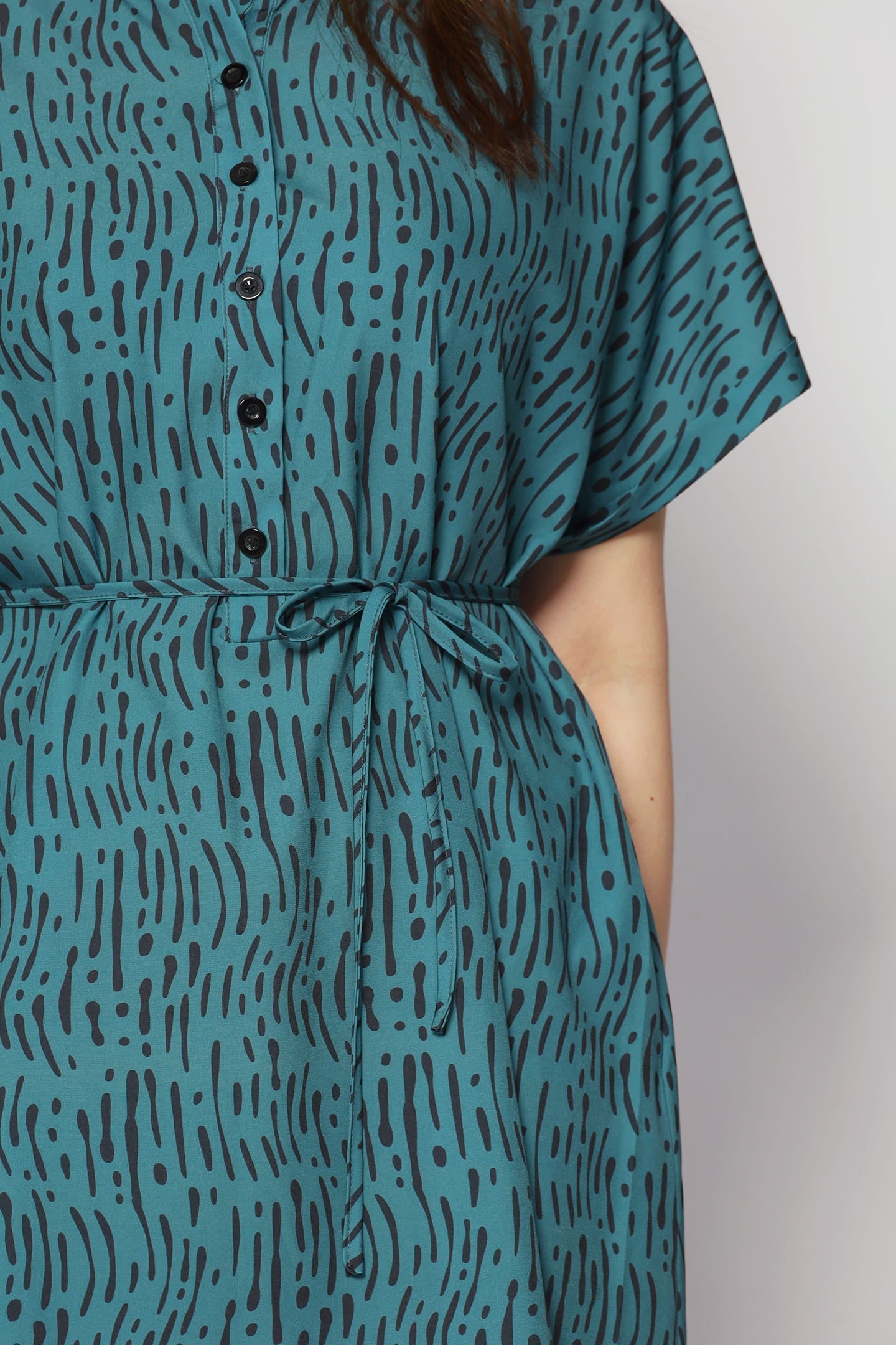 Penn Dress in Green Bonanza - Image 5