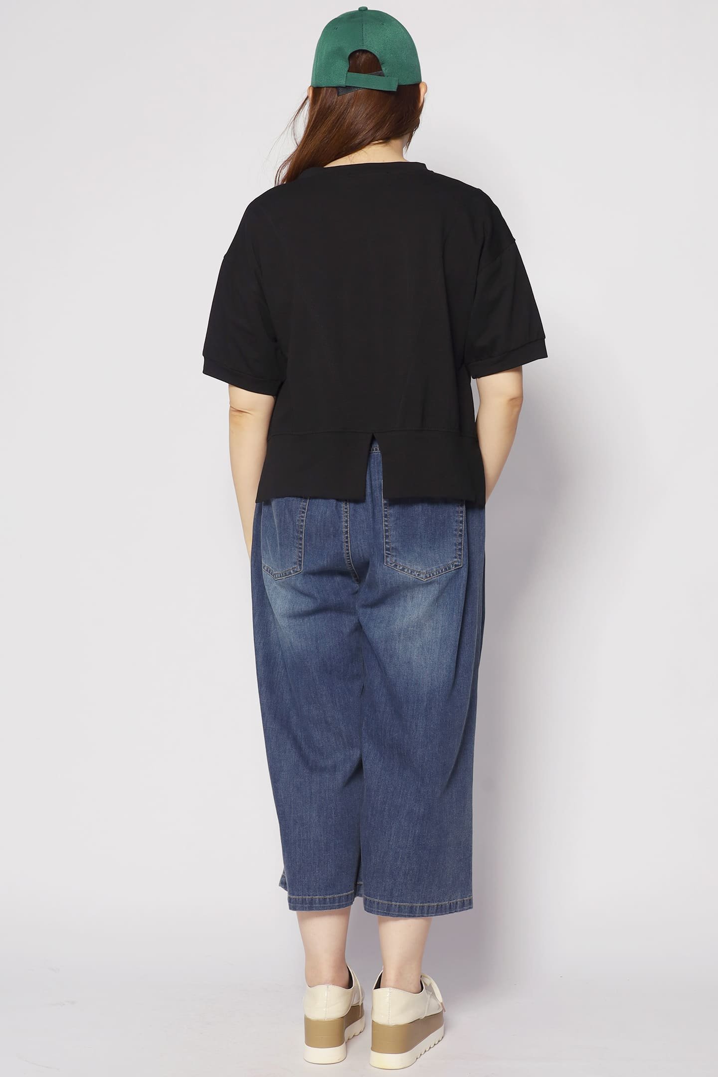 Siya Top in Black - Image 6